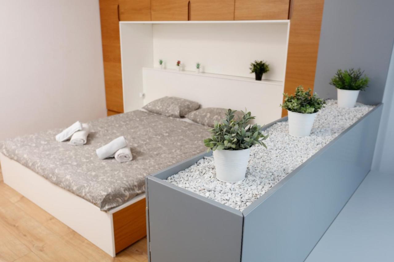 Platinum Apartment With 2 Bedrooms 부쿠레슈티 외부 사진